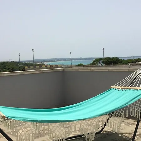 Terrazza Vista Mare E Box Auto 아파트