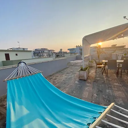 Appartamento Terrazza Vista Mare E Box Auto