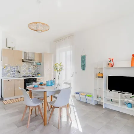 Terrazza Vista Mare E Box Auto 아파트