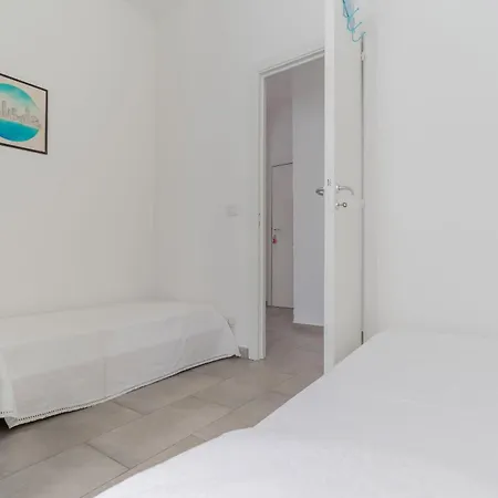 Appartamento Terrazza Vista Mare E Box Auto