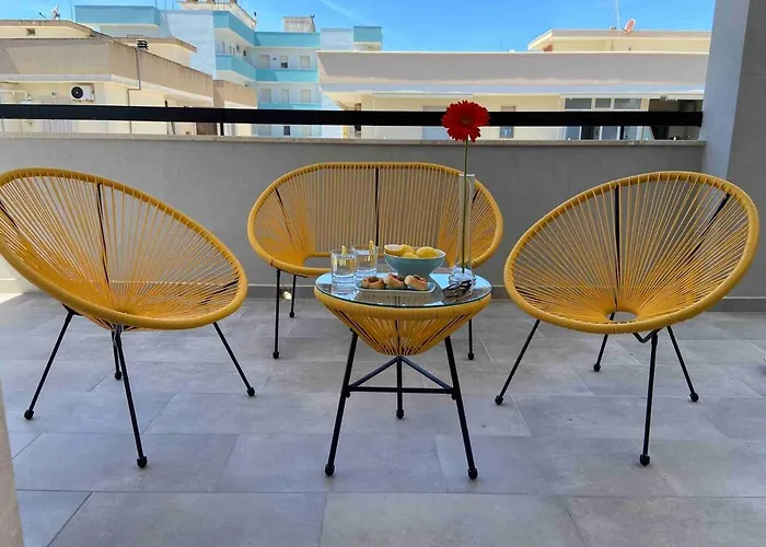 Terrazza Vista Mare E Box Auto Daire