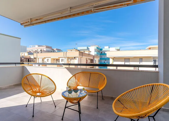 Terrazza Vista Mare E Box Auto Daire