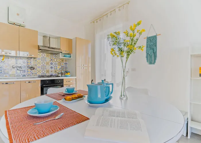 Terrazza Vista Mare E Box Auto *