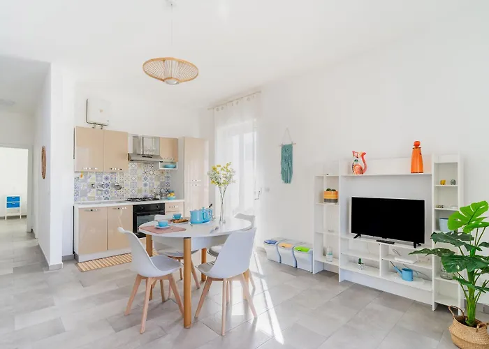 Terrazza Vista Mare E Box Auto Daire